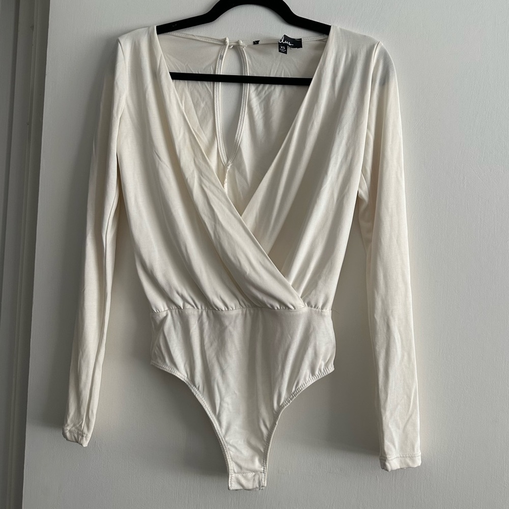 Lulus white/cream deep v body suit